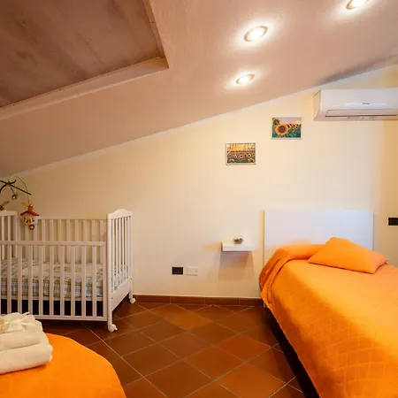 La Rondine Apartment *
