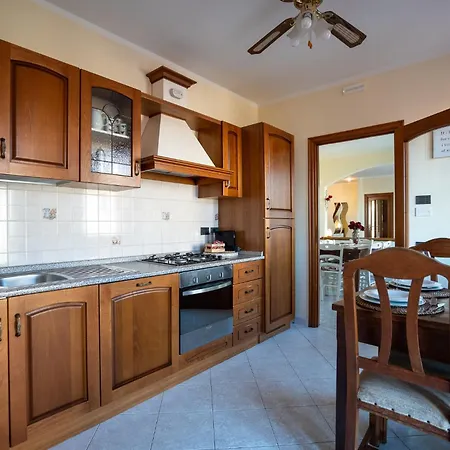La Rondine Apartment